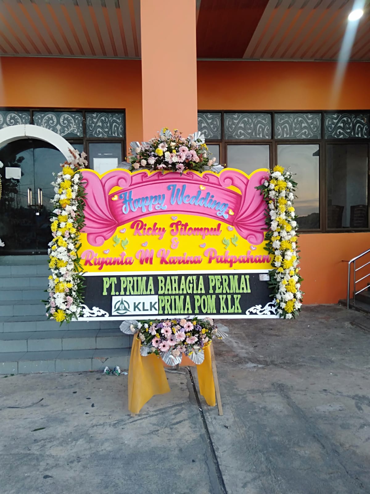 Bunga Pernikahan Elegan